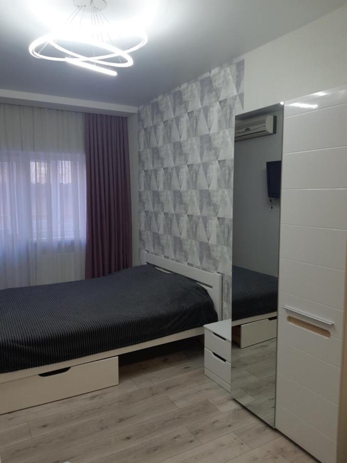 Апартаменты Apartmens On St. Fesenkovskaya 15 Харьков Экстерьер фото